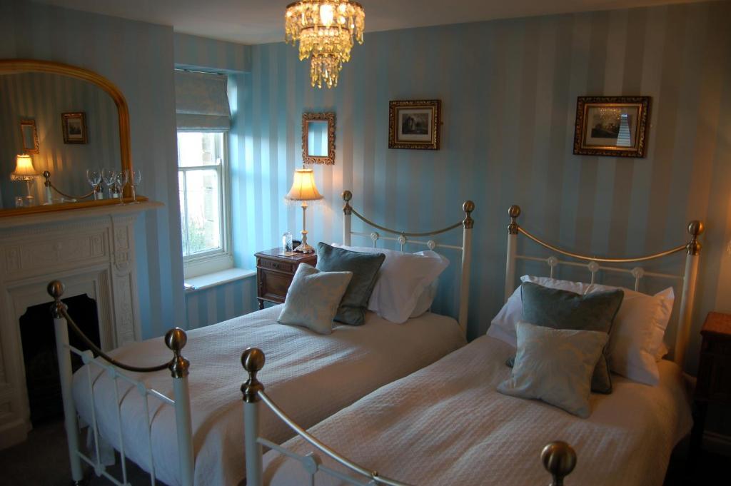 ¿Cuáles son los mejores hoteles cerca de Warkworth Castle & Hermitage? Amble Habitación foto